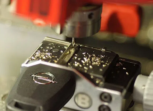 Universal Locksmith Store Burbank, CA 818-492-3080 - 11-Key-Cutting